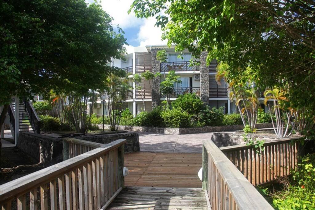 Tropical Cocooning Aparthotel Saint-Francois  Exteriör bild